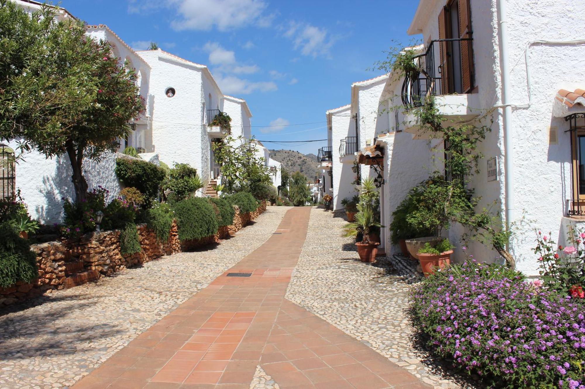 Apartamento Capistrano Village Nerja Exteriör bild